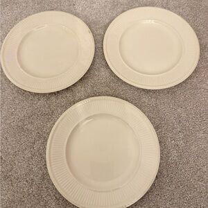 Wedgwood Cream plates set of 3